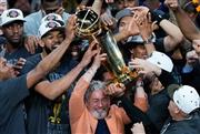 This is Knicks: Κάν΄το όπως οι Σπαρτιάτες – Ο ιδιοκτήτης της ομάδας ζήτησε αποχή 10 εβδομάδων από το σεξ πριν τα playoffs