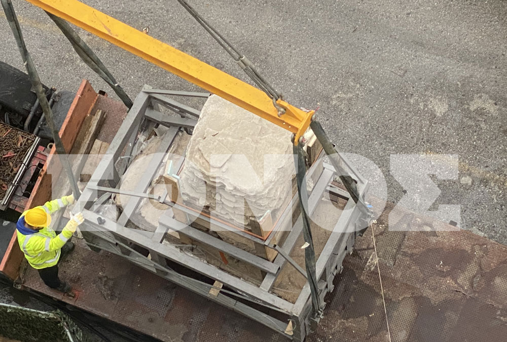 Απόσπαση αρχαιοτήτων στο σταθμό Βενιζέλου Απόσπαση αρχαιοτήτων στο σταθμό Βενιζέλου