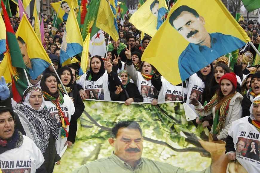 Kurds-call-for-release-of-Ocalan-in-Strasbourg.jpg Kurds-call-for-release-of-Ocalan-in-Strasbourg.jpg