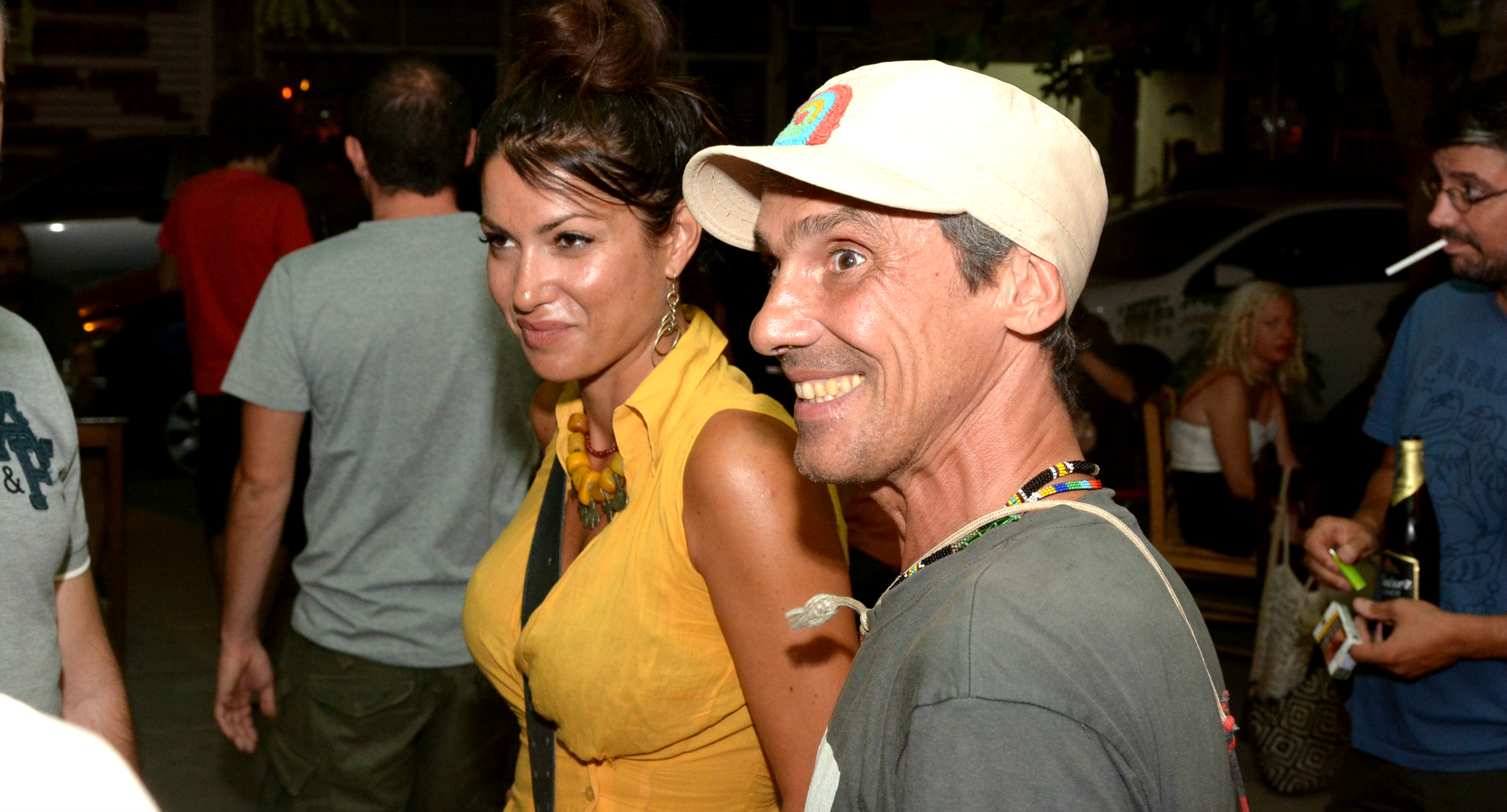 renesi-manuchao.jpg Κλέλια Ρένεση, Μάνου Τσάο
