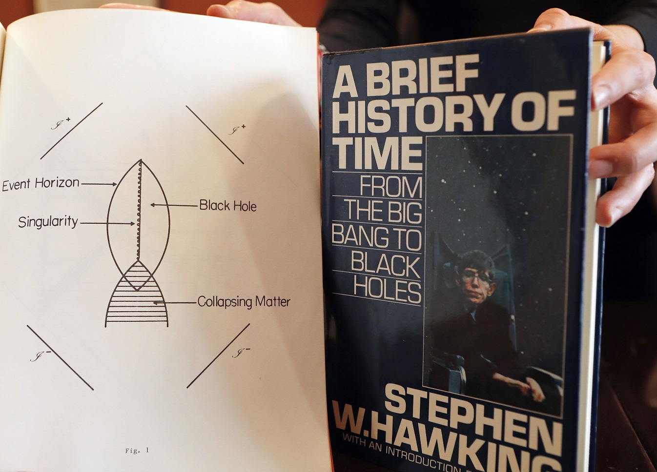 stephen_hawking-2.jpg Στίβεν Χόκινγκ