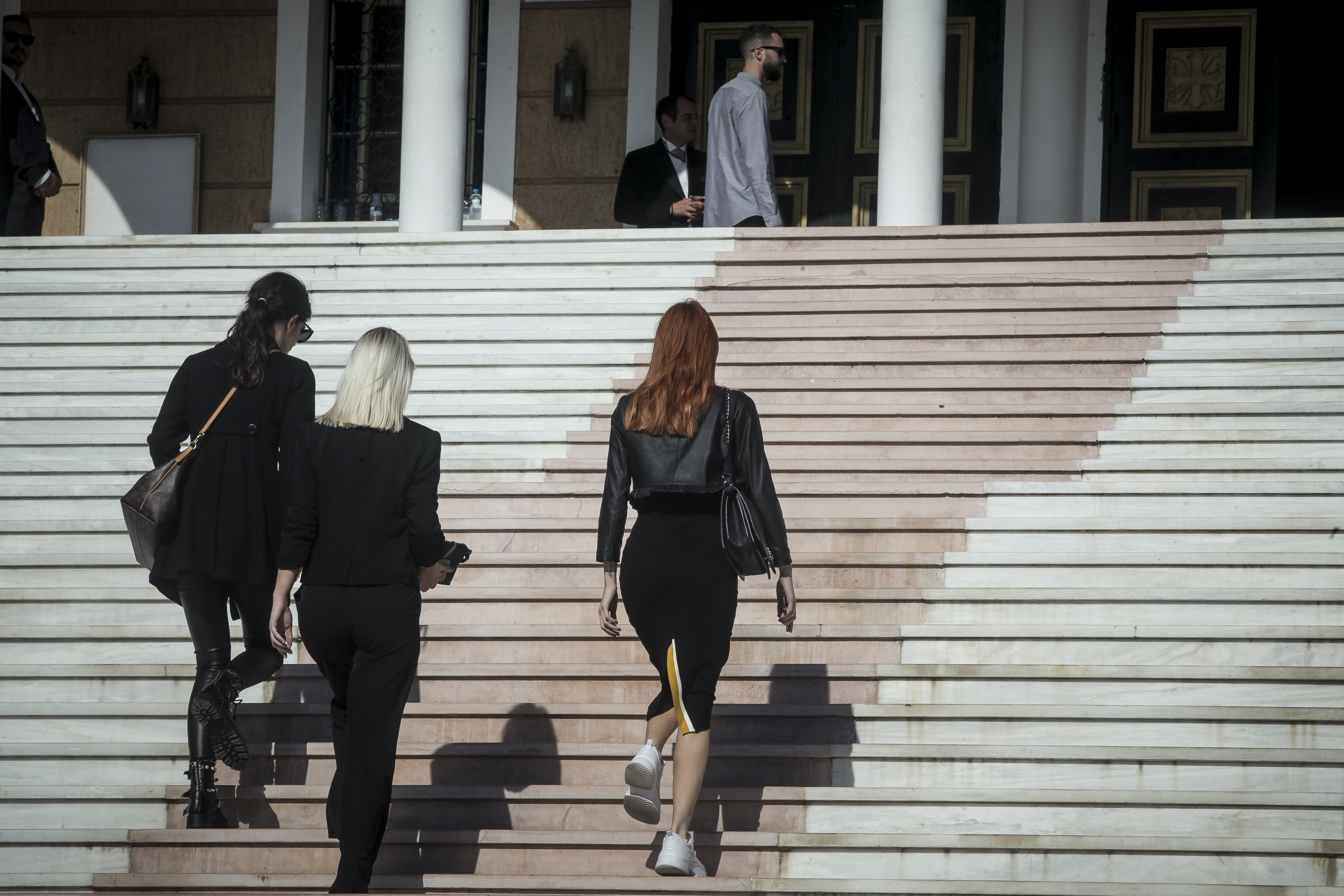 4608483.jpg Κηδεία Γιάννη Μακρή