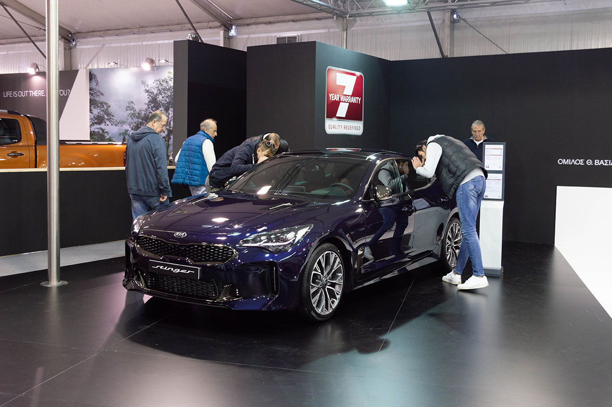 kia_stinger.jpg KIA