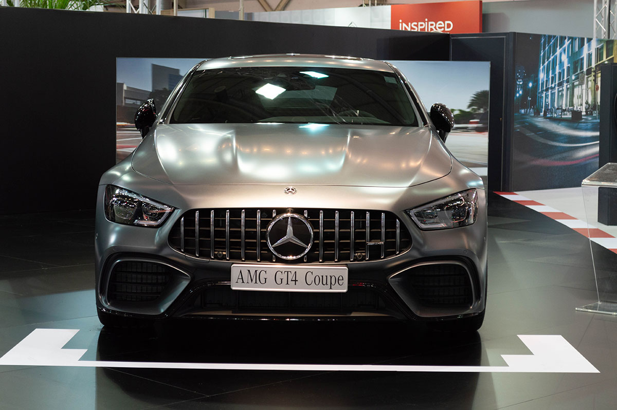mercedes_amg_gt4_coupe_2.jpg Mercedes