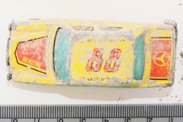 toycar409.jpg toycar409.jpg