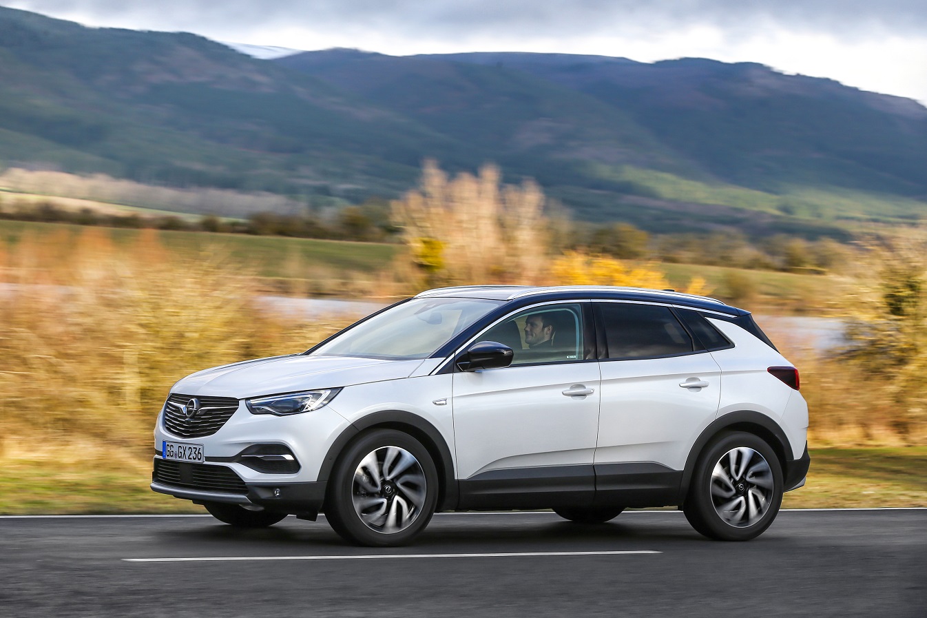 opel-grandland-x_3.jpg opel-grandland-x_3.jpg