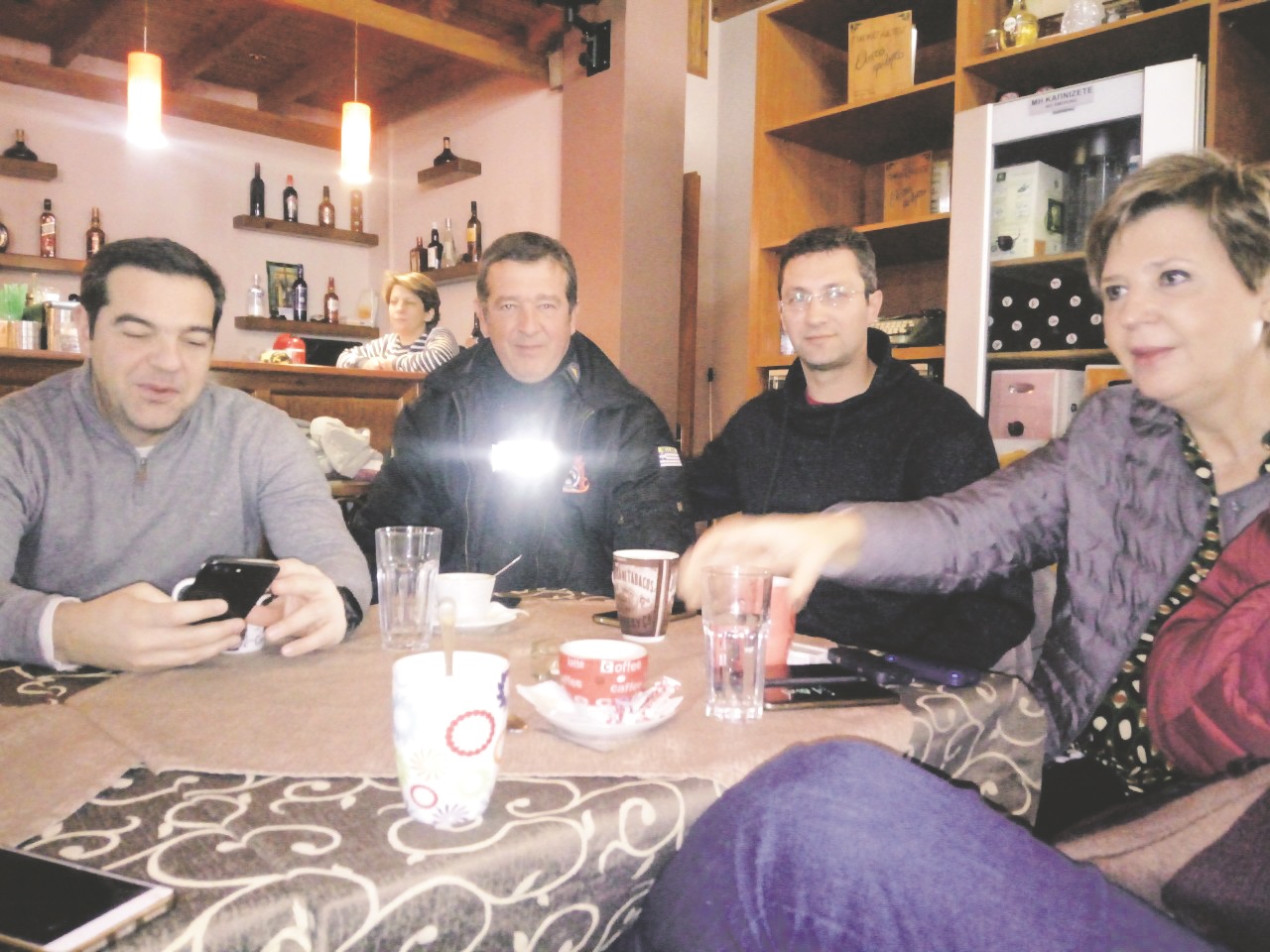 tsipras-tzoumerka-3.jpg tsipras-tzoumerka-3.jpg