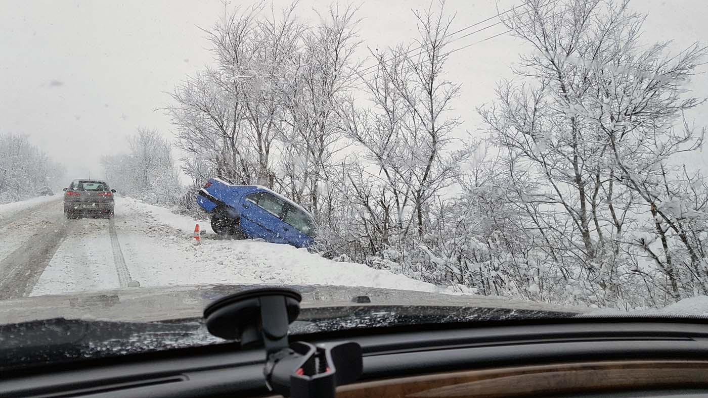 xioni-farsala-aytokinita-ektropi.jpg xioni-farsala-aytokinita-ektropi.jpg