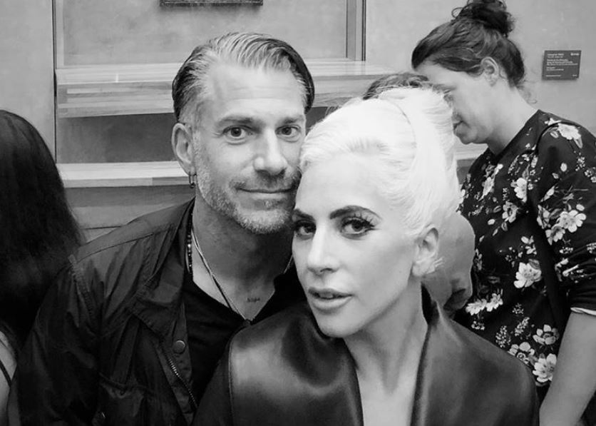Lady Gaga - Κριστιάν Καρίνο Lady Gaga - Κριστιάν Καρίνο