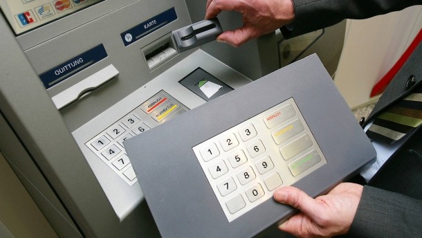skimming-damage-caused-by-data-theft-at-atms-is-reduced.jpg skimming-damage-caused-by-data-theft-at-atms-is-reduced.jpg