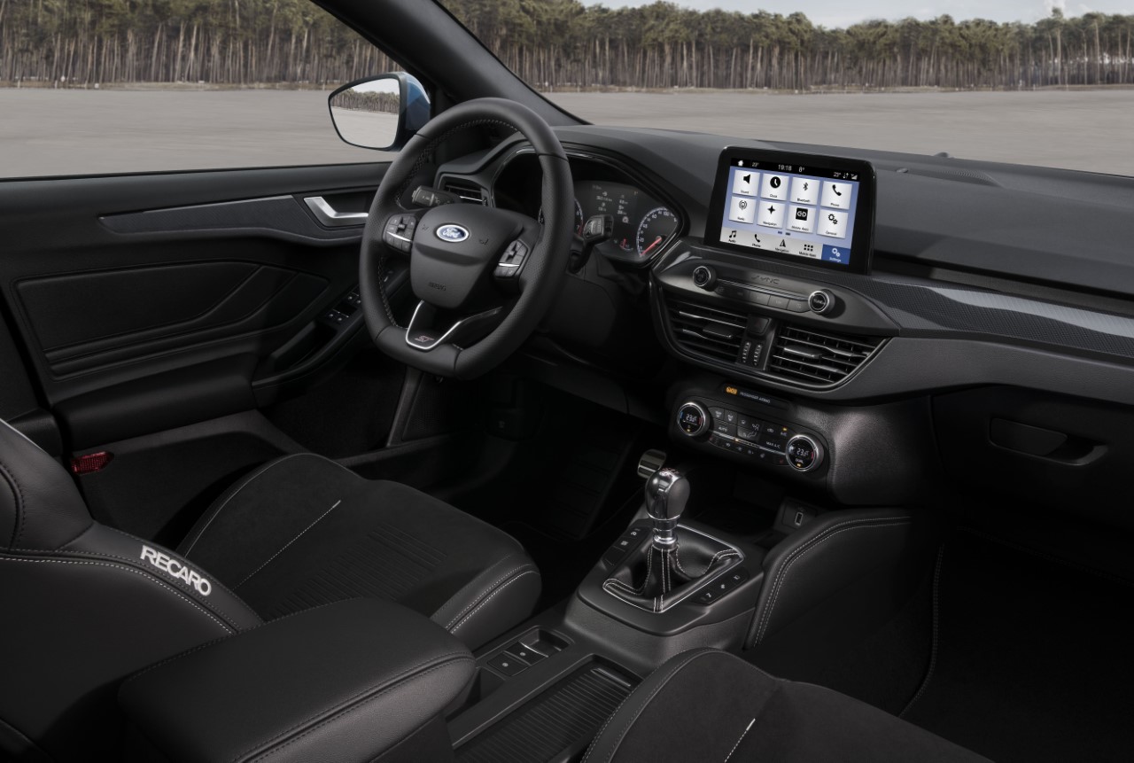 ford-focus-4.jpg ford-focus-4.jpg