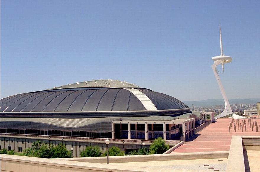 Το κλειστό στάδιο Palau Sant Jordi - ένα από γνωστά έργα του Ιάπωνα untitled.jpg