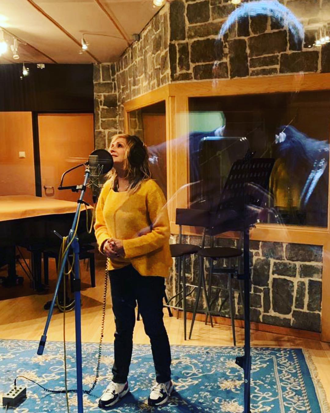 vissi_studio3.jpg vissi_studio3.jpg