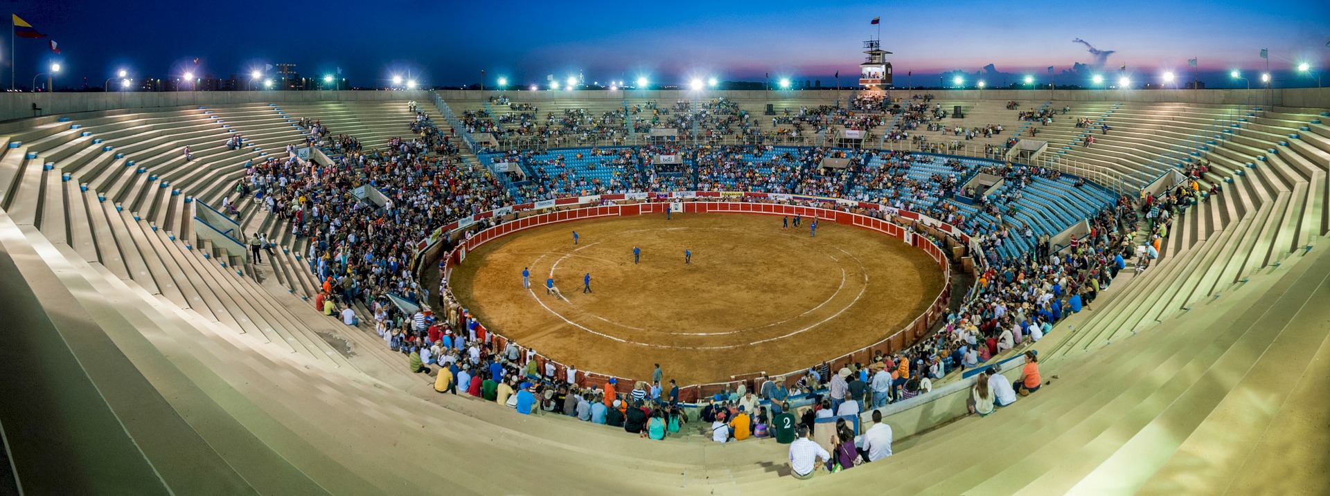 bull-ring-534740_1920.jpg bull-ring-534740_1920.jpg