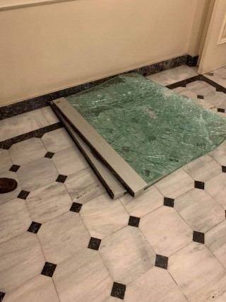 gsee-porta.jpeg ΓΣΕΕ