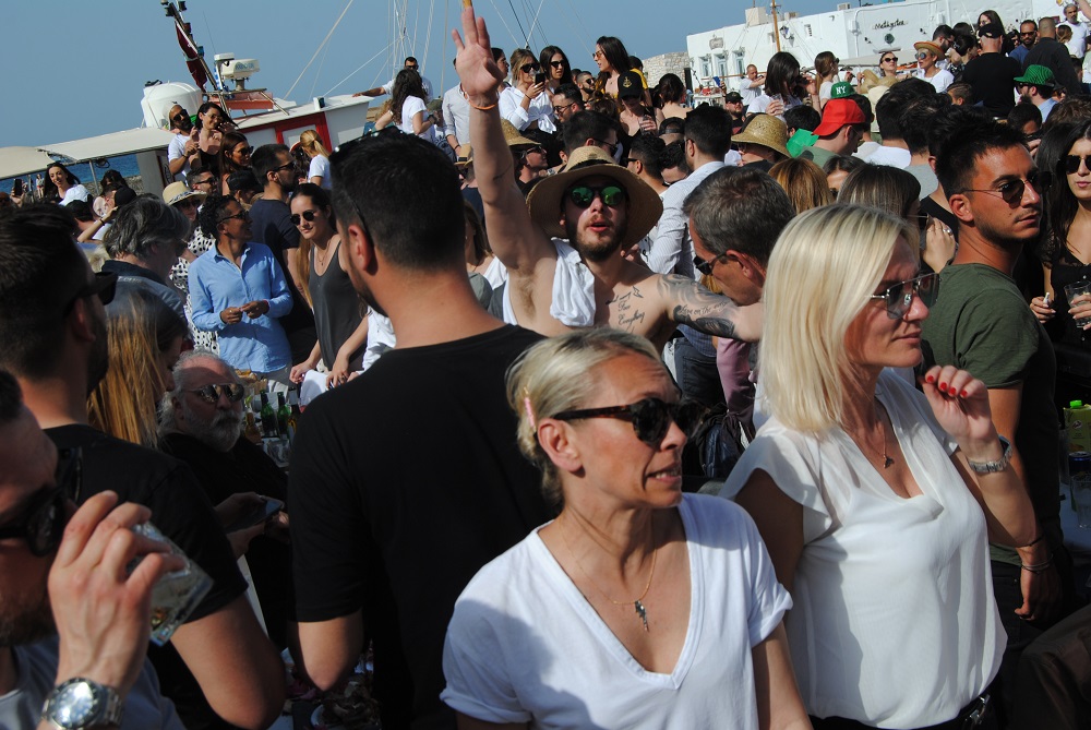 Πάρος γλέντι Πάσχα Πάρος γλέντι Πάσχα