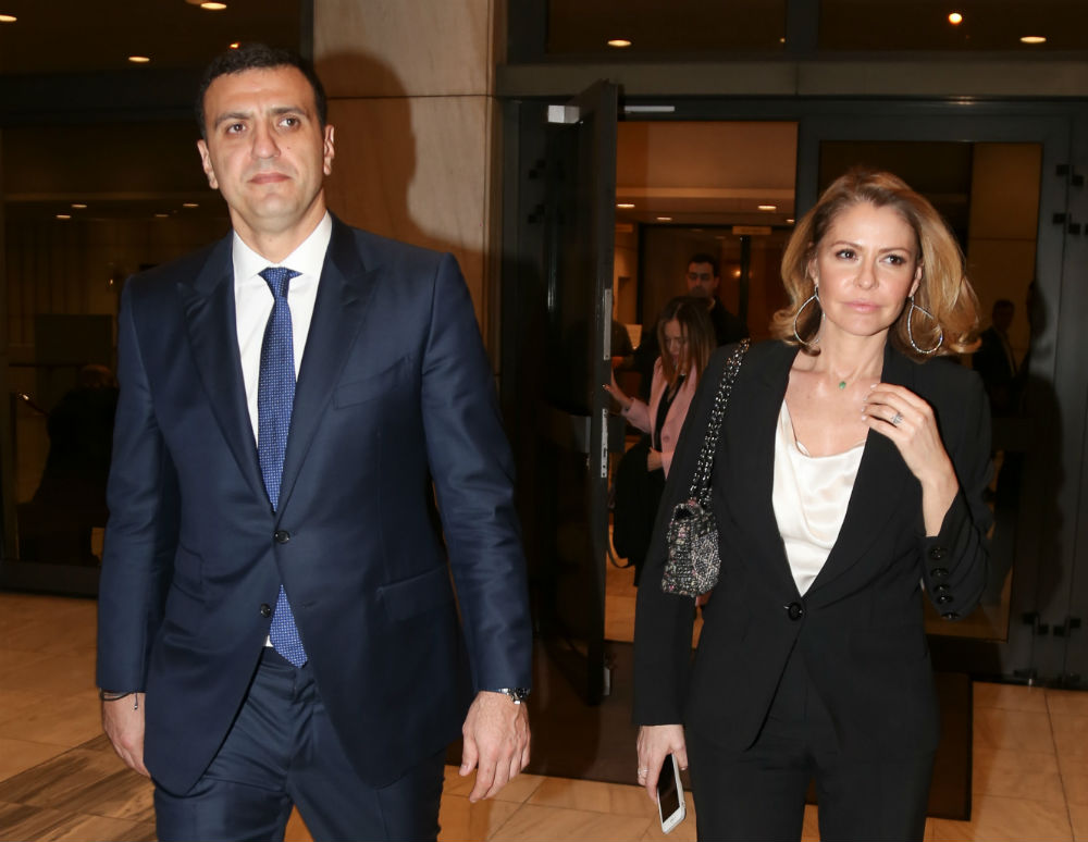 Τζένη Μπαλατσινού, Βασίλης Κικίλιας (Papadakis Press) Τζένη Μπαλατσινού, Βασίλης Κικίλιας