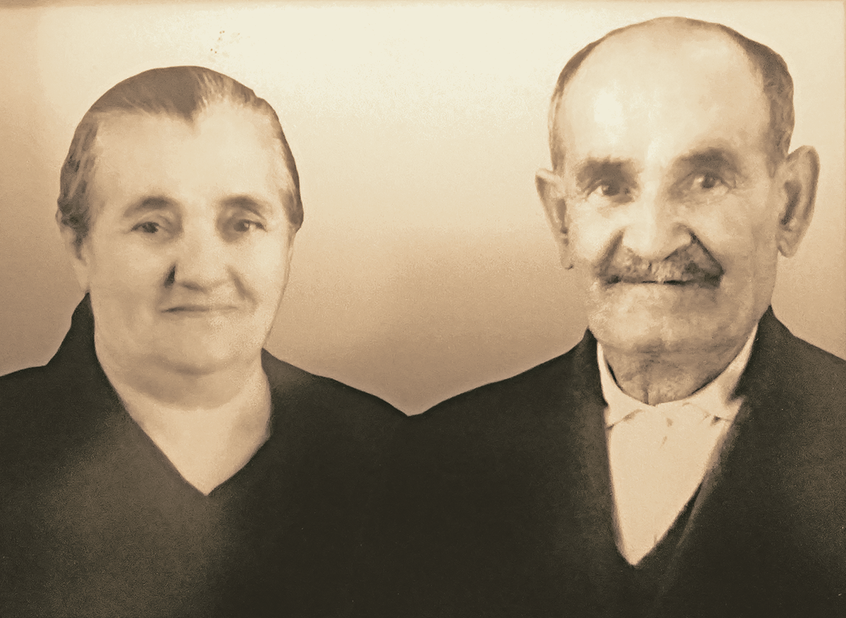 Ο Βασίλης Καλλινίδης και η σύζυγός του φιλοξένησαν δύο παιδάκια στον Αγιο Παντελεήµονα Κιλκίς Ο Βασίλης Καλλινίδης και η σύζυγός του φιλοξένησαν δύο παιδάκια στον Αγιο Παντελεήµονα Κιλκίς