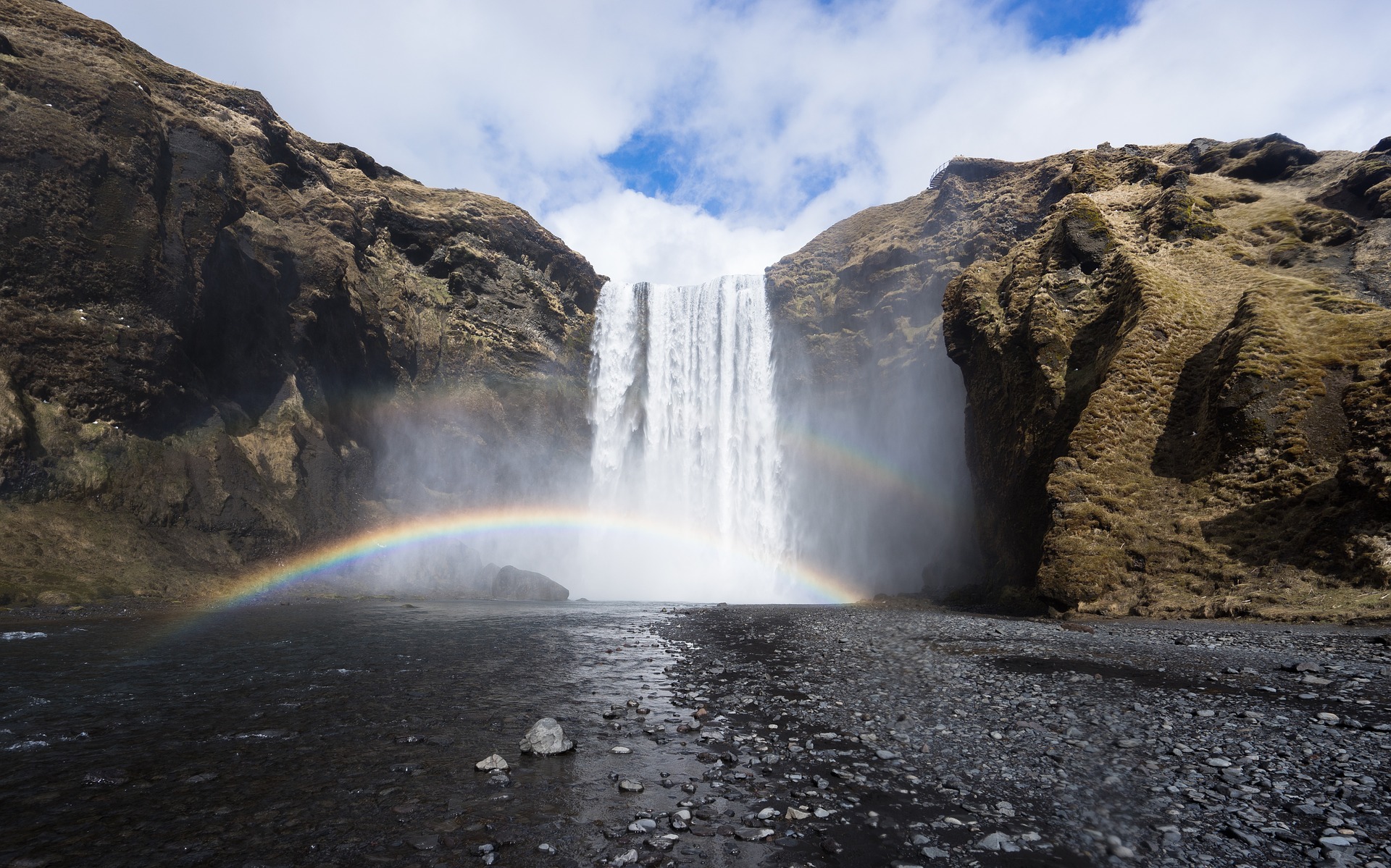 waterfall-983919_1920.jpg waterfall-983919_1920.jpg