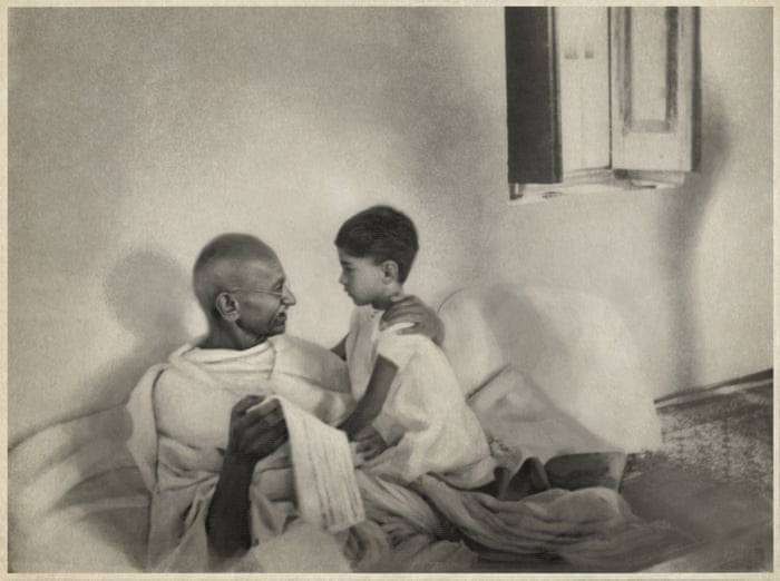 arun_and_mahatma.jpg arun_and_mahatma.jpg
