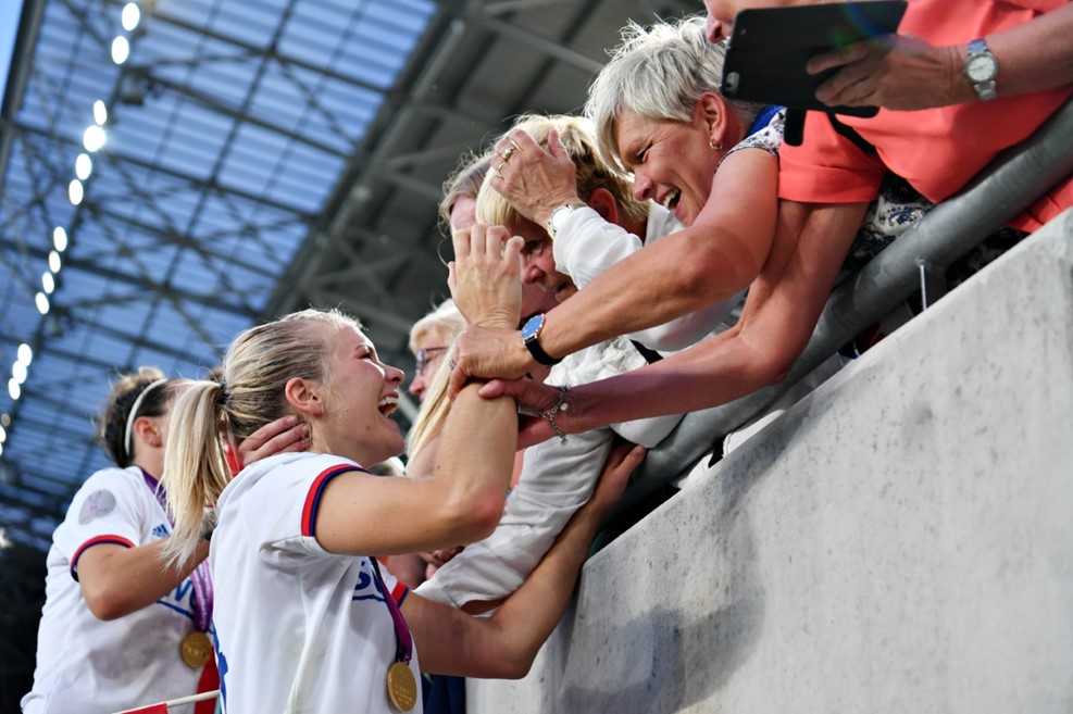 champions-5.jpg champions-5.jpg