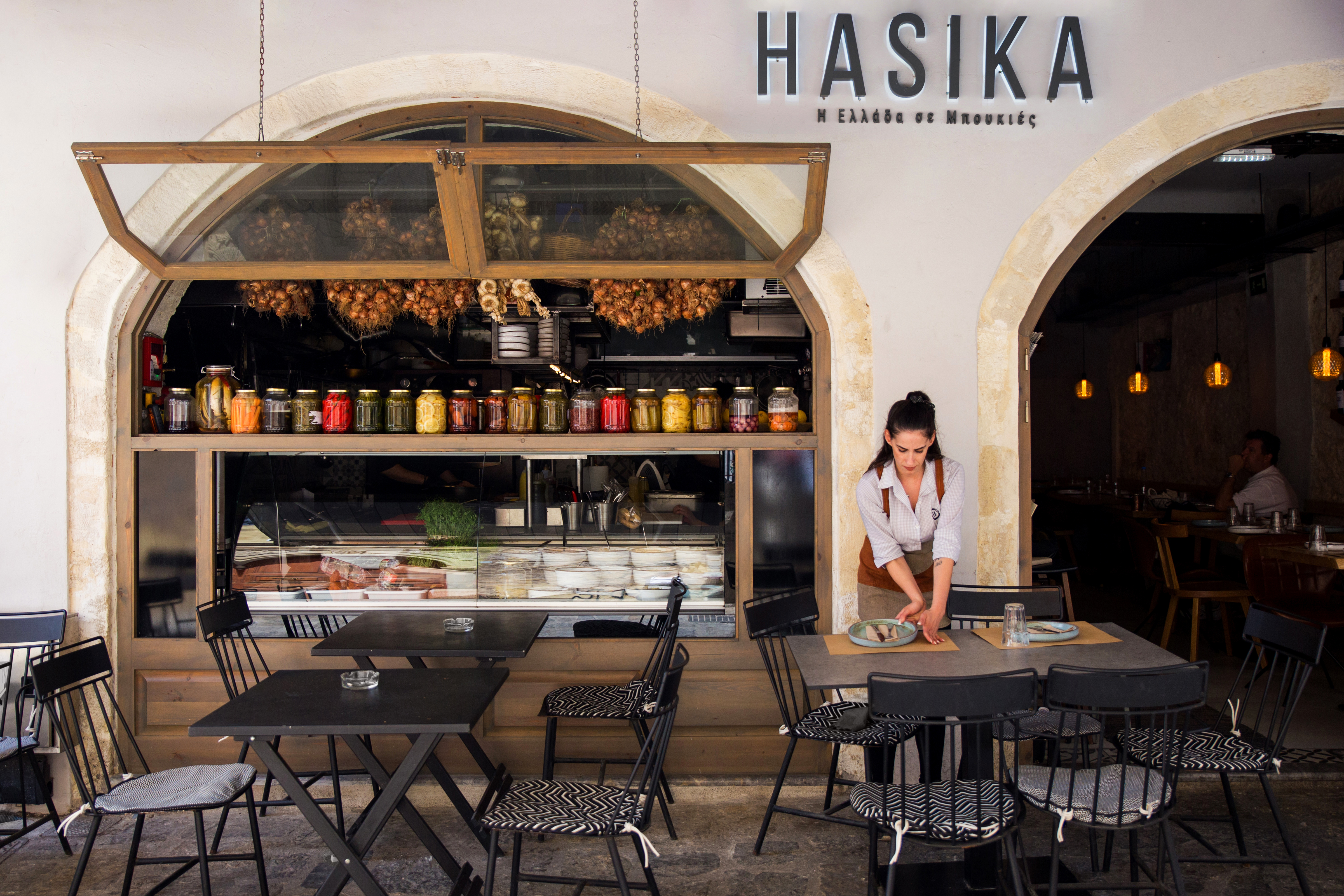 hasika.jpg hasika.jpg