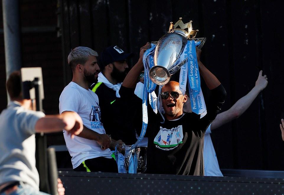 manchester_city-10.jpg manchester_city-10.jpg