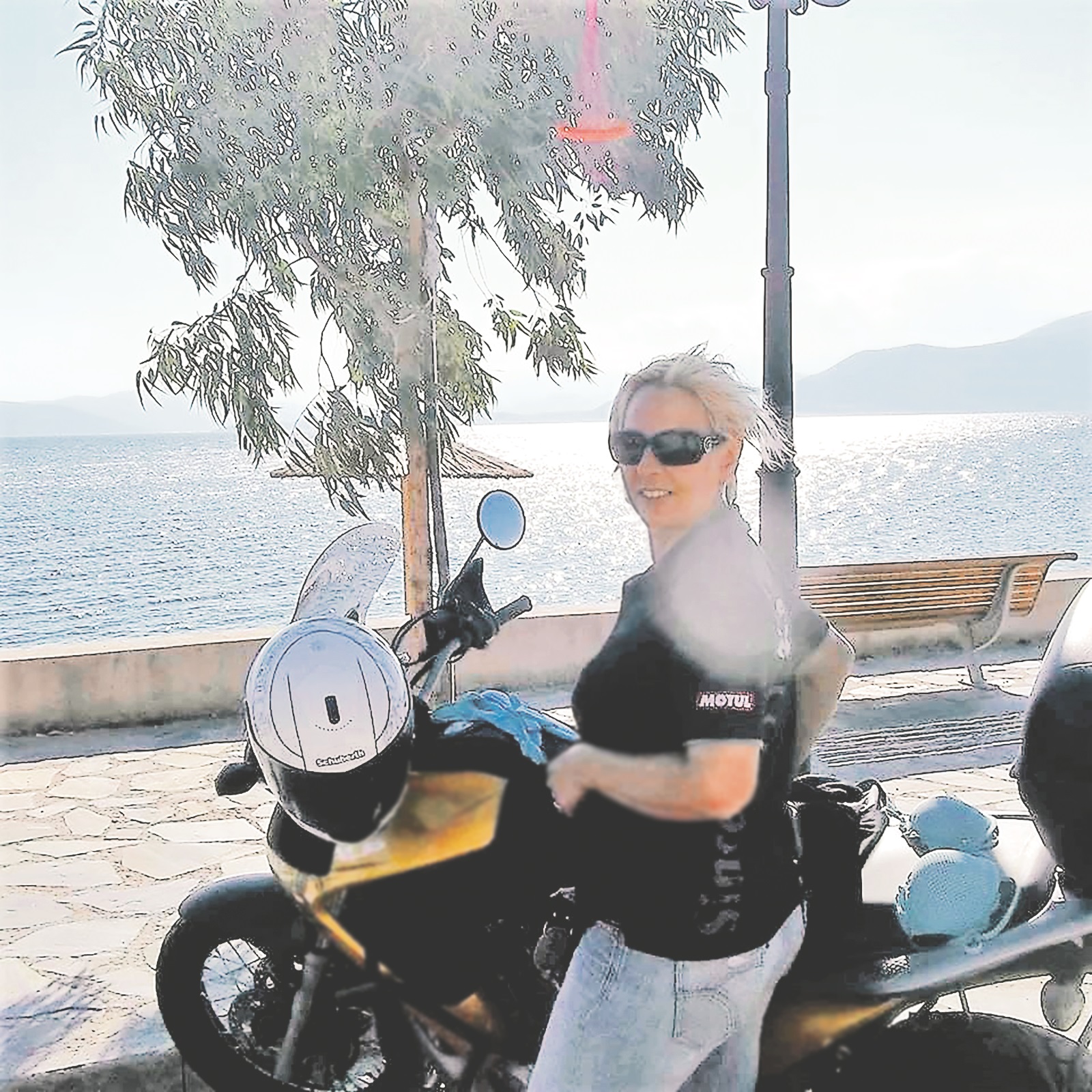 34_31_18pli_ellinida_easy_rider_giota_tsaoysidoy1.jpg 34_31_18pli_ellinida_easy_rider_giota_tsaoysidoy1.jpg