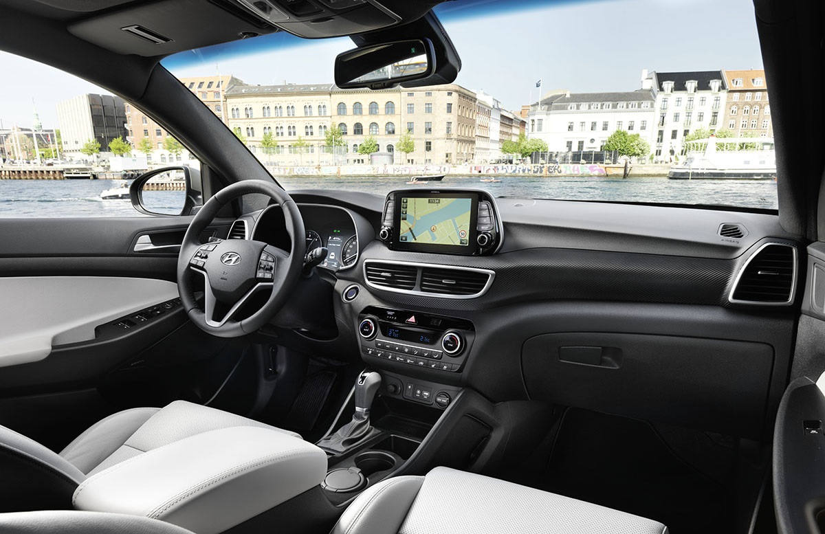 new_hyundai_tucson_interior_2_copy.jpg new_hyundai_tucson_interior_2_copy.jpg