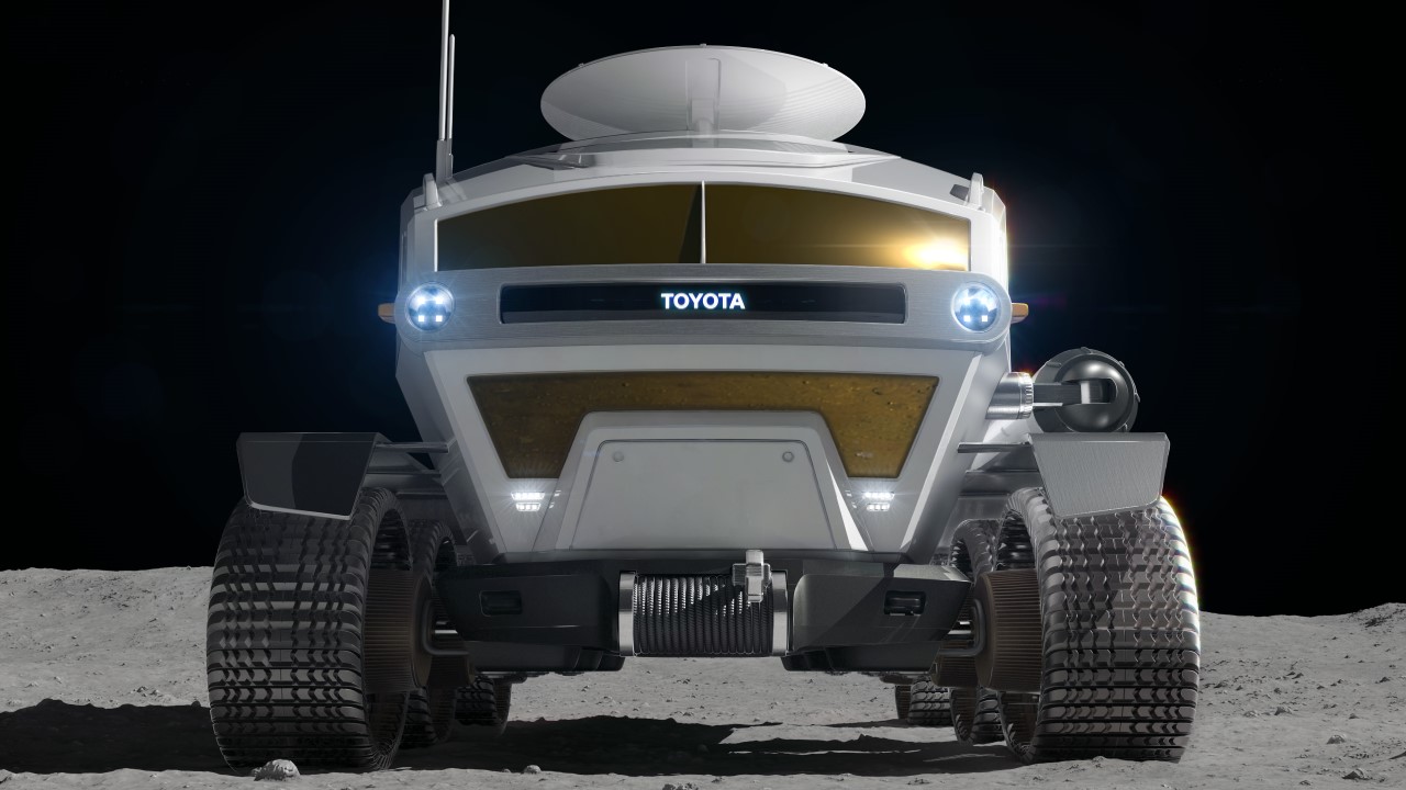 toyota_moon-4.jpg toyota_moon-4.jpg