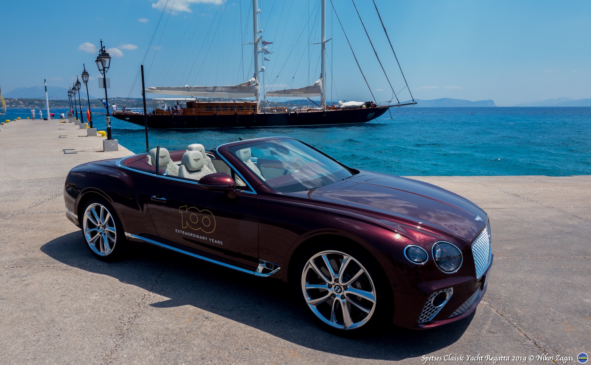 bentley_continental_gt_w12_convertible_at_scyr2019_3.jpg bentley_continental_gt_w12_convertible_at_scyr2019_3.jpg