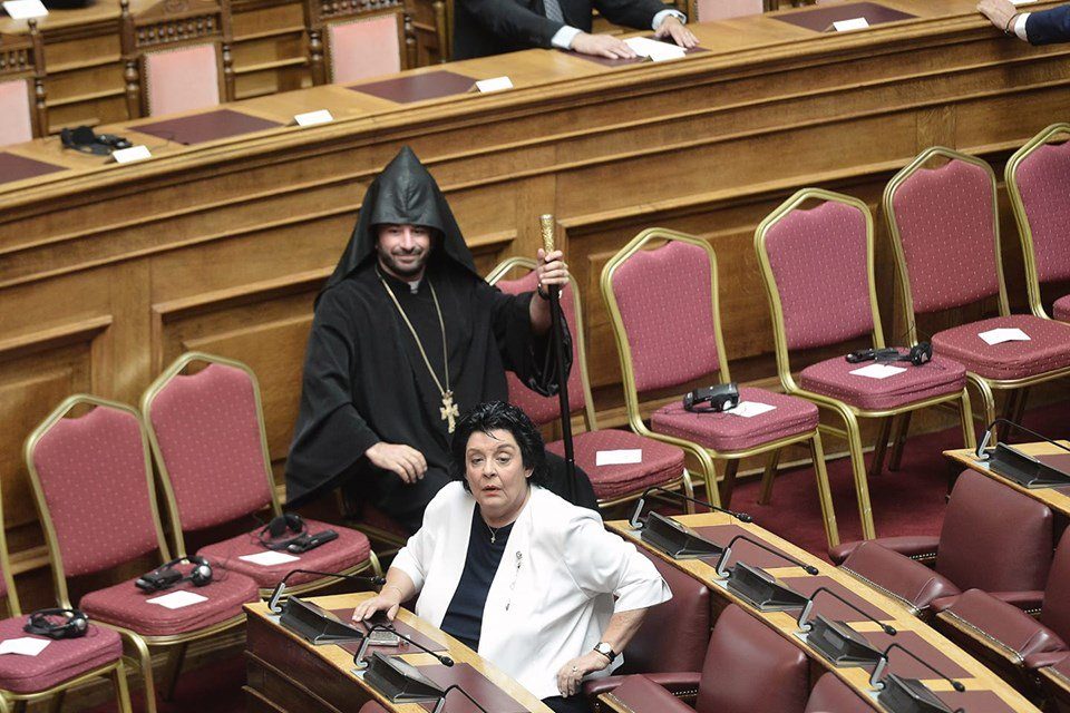 kanelli_pappas_viral_vouli_aftodioikisi_1.jpg kanelli_pappas_viral_vouli_aftodioikisi_1.jpg