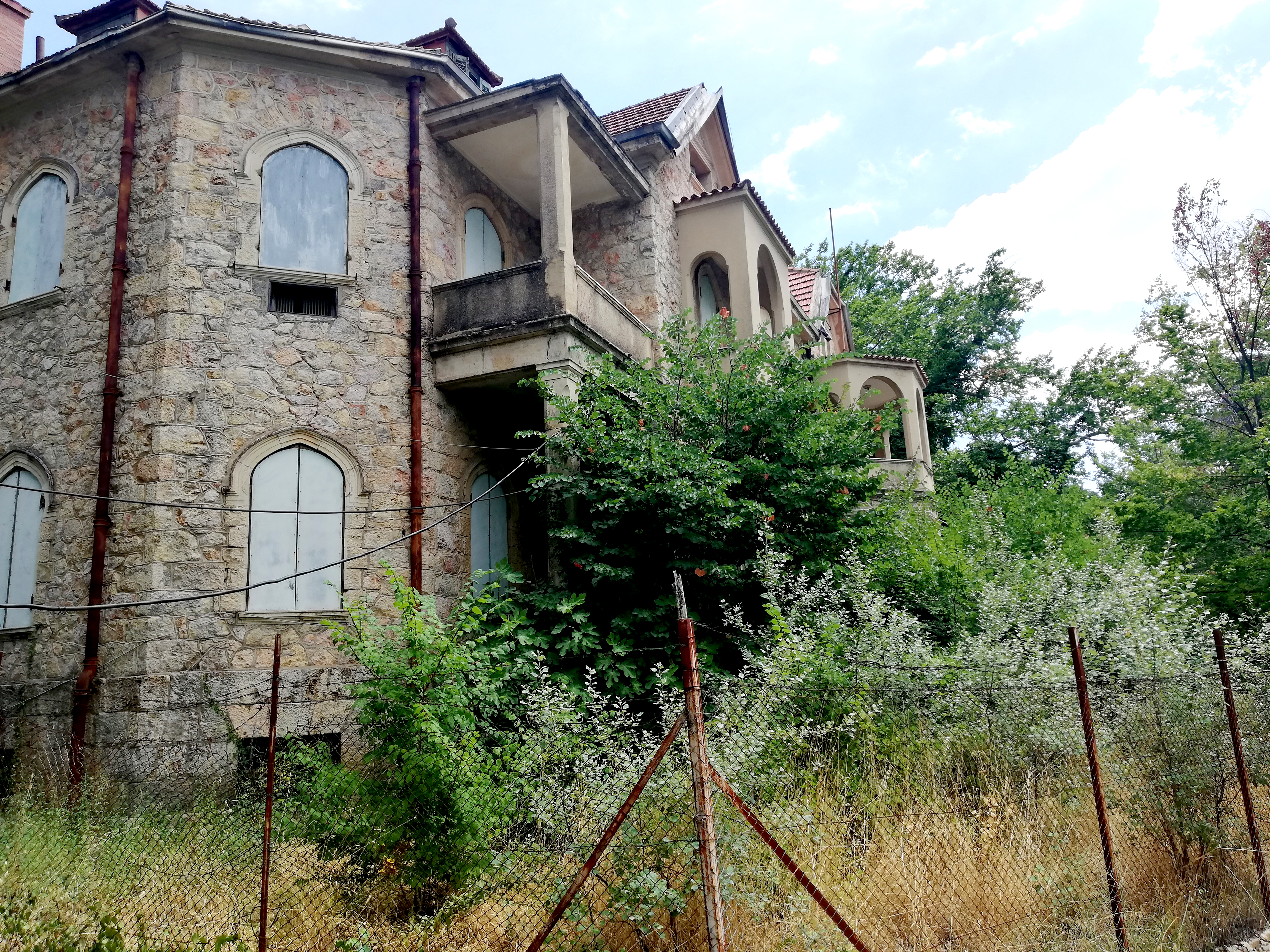 tatoi_10.jpg Τατόι