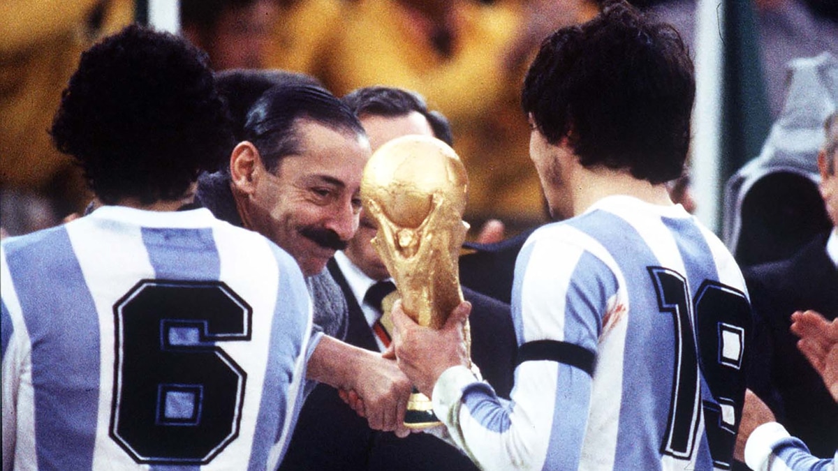 videla.jpg videla.jpg