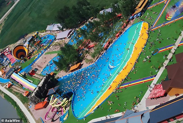 water_park_kina.jpg water_park_kina.jpg