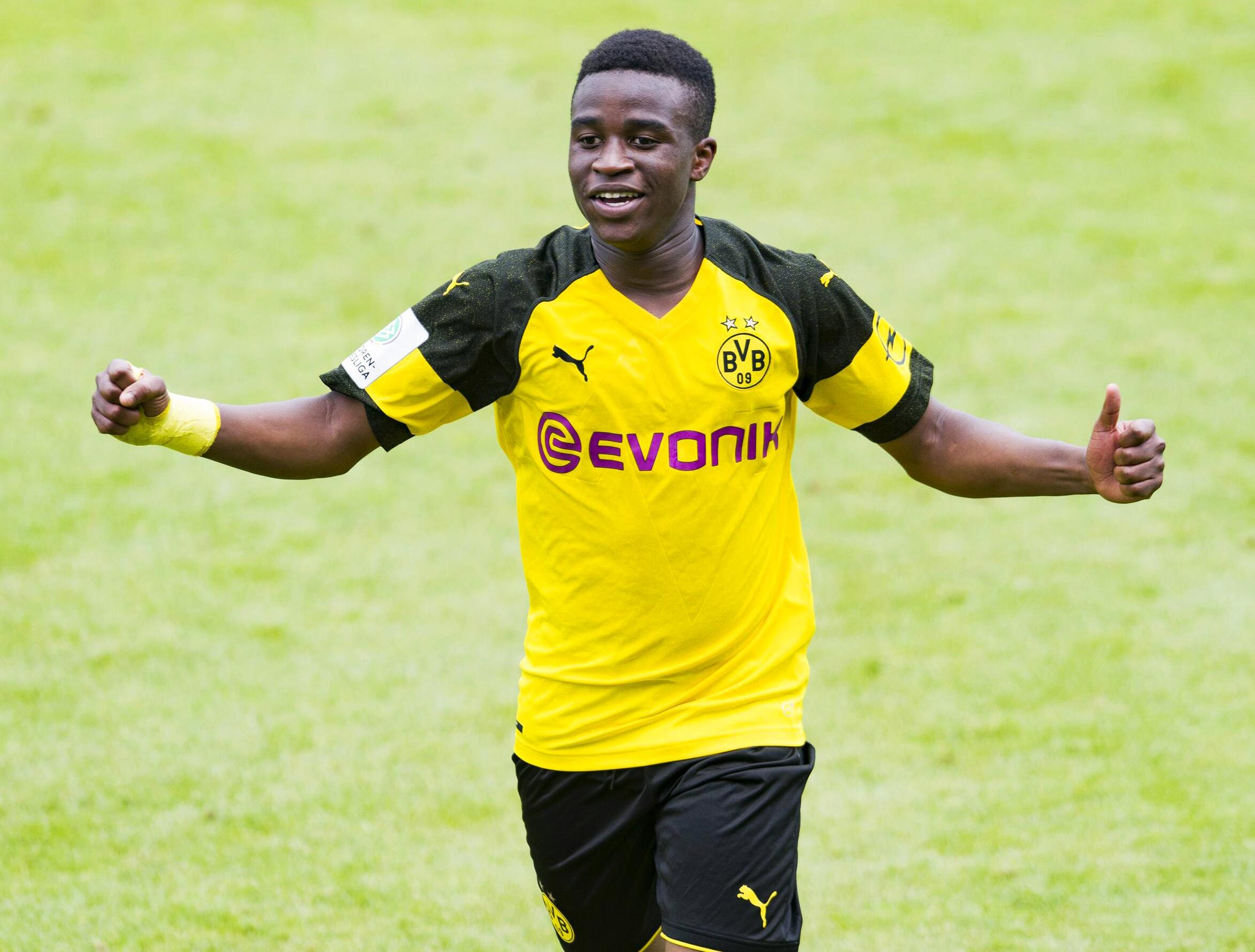 youssoufa_moukoko.jpg