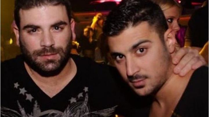 adelfoi_pantelidi_2.jpg adelfoi_pantelidi_2.jpg
