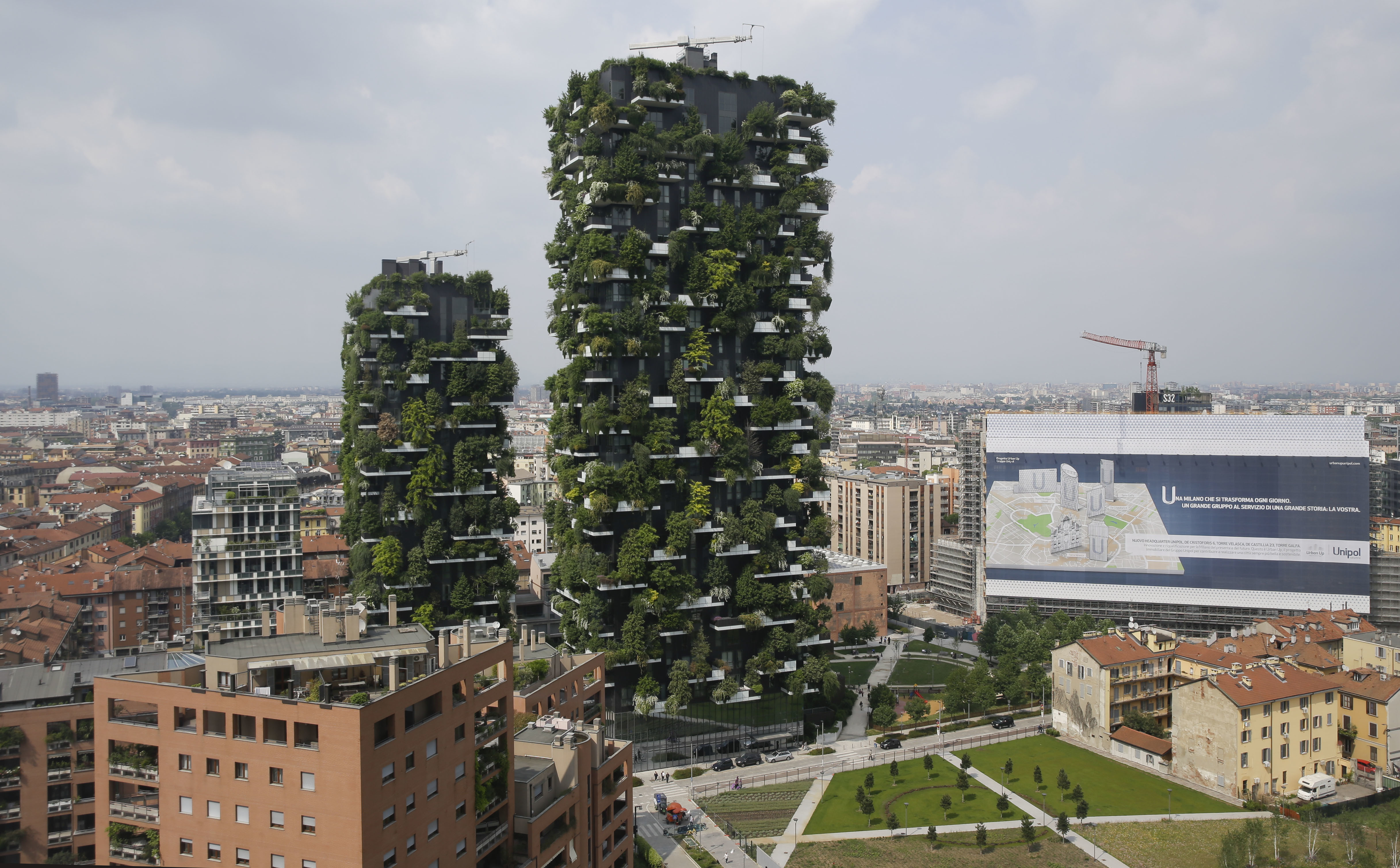 ap_18130538983034.jpg Οι πύργοι Bosco Verticale