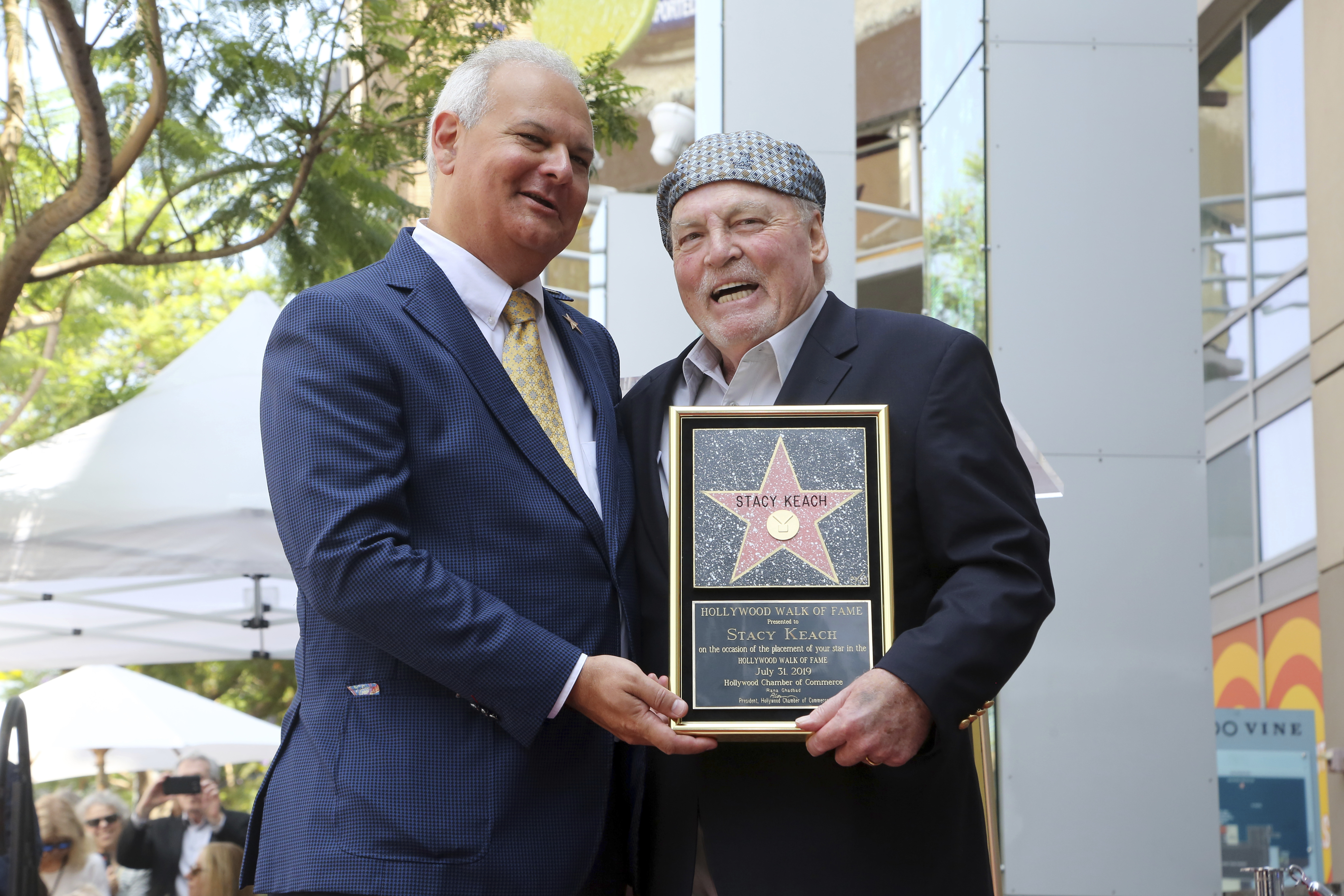 ap_19212762850712.jpg Stacy Keach.jpg