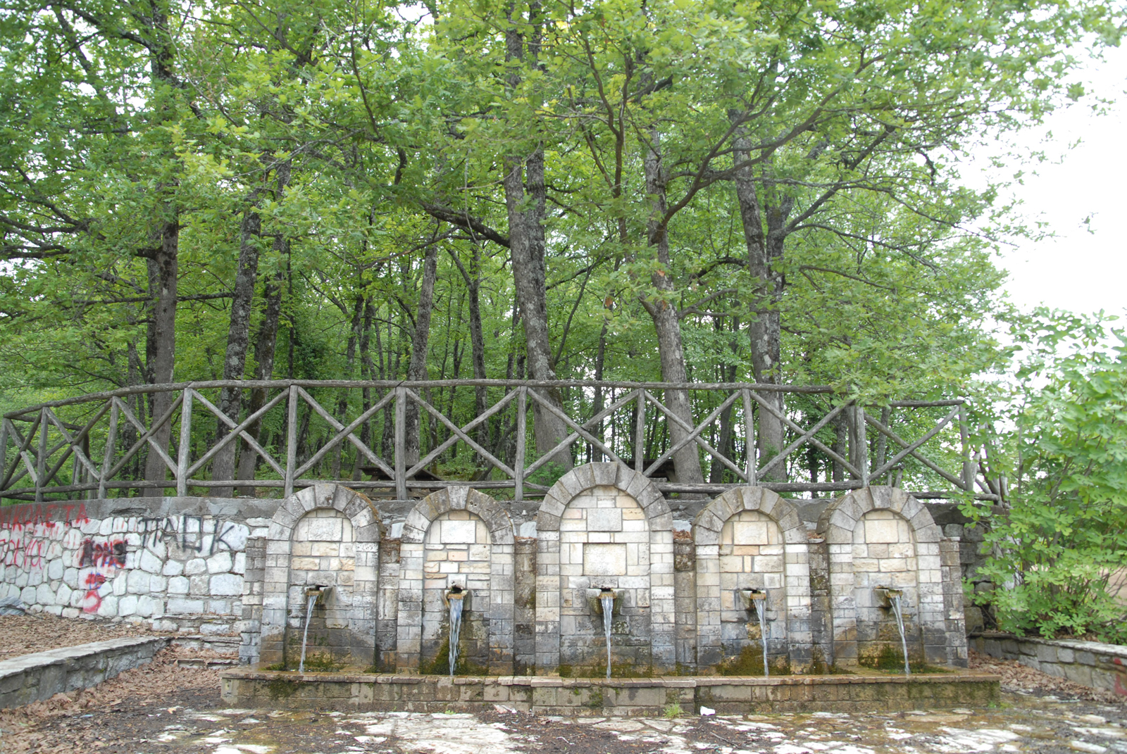 dsc_0181_pente_bryses_halkidikis.jpg dsc_0181_pente_bryses_halkidikis.jpg