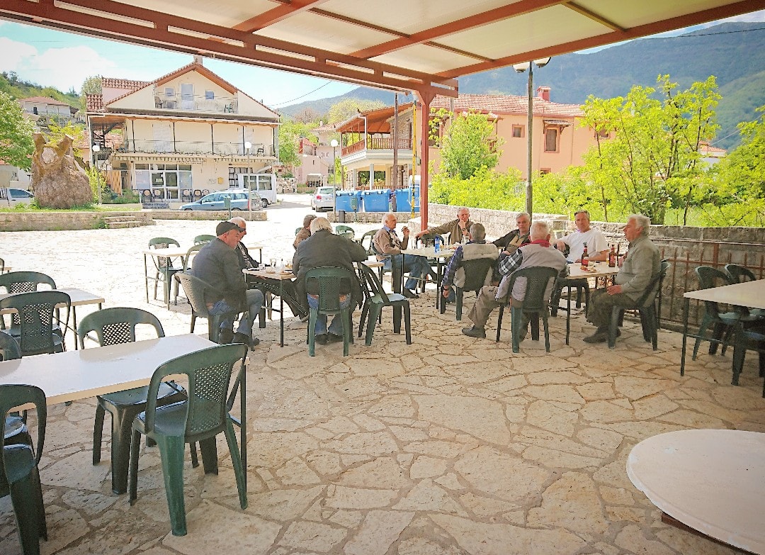 kafeneio.jpg kafeneio.jpg