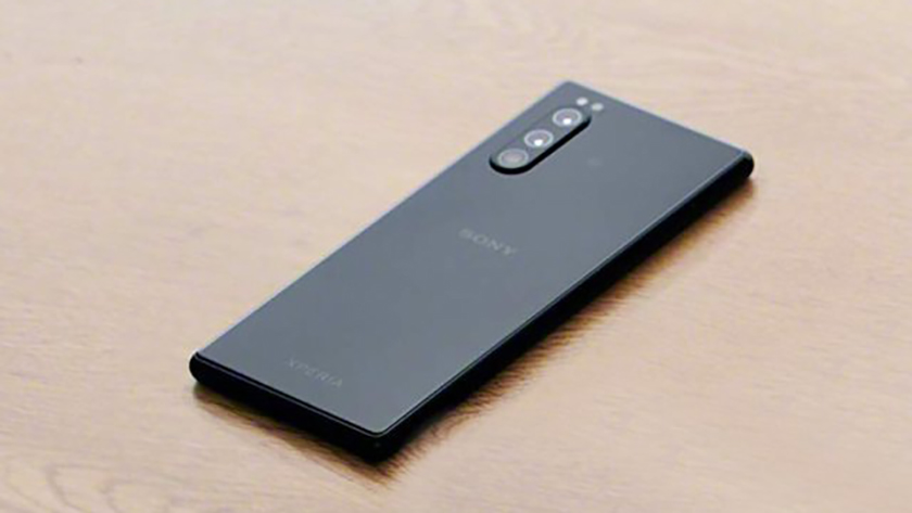 sony-xperia-2-leaked-image-device-laying-flat-on-table-hero.jpg sony-xperia-2-leaked-image-device-laying-flat-on-table-hero.jpg