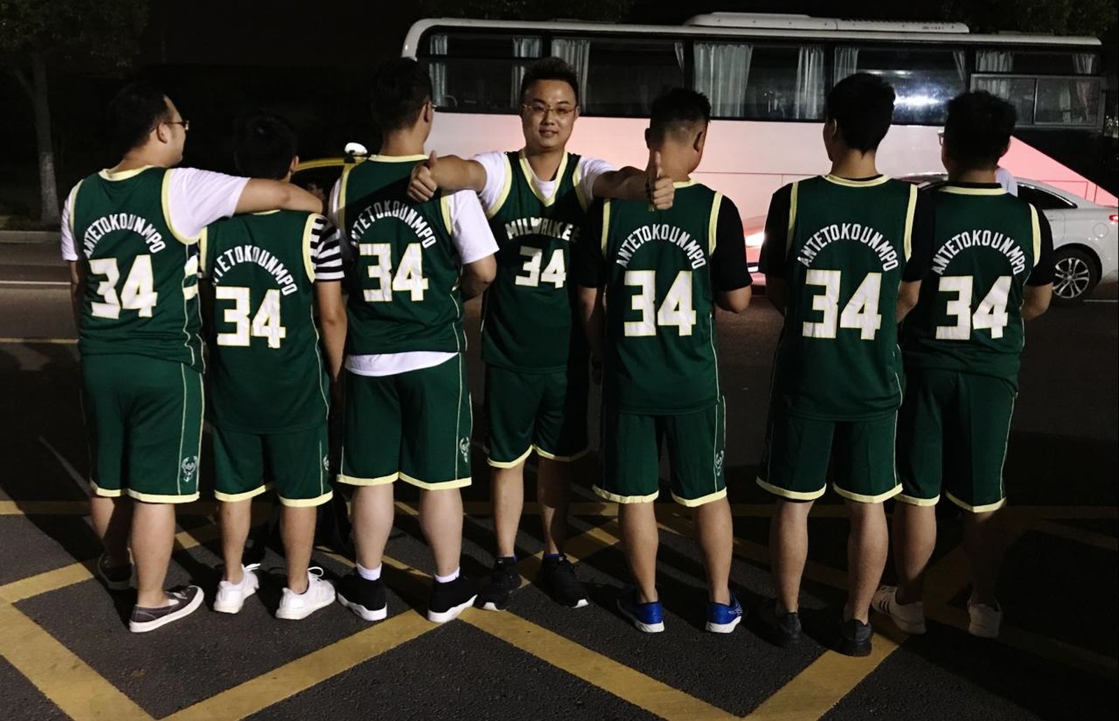 basquete_chineses.jpg basquete_chineses.jpg