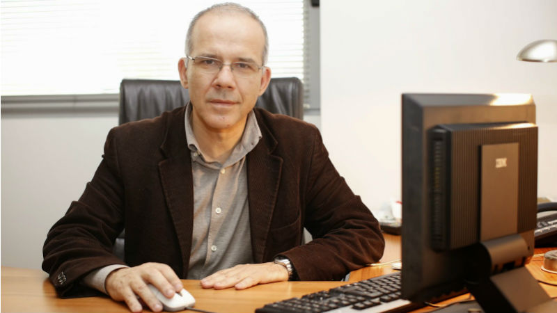 tasos_tello.jpg tasos_tello.jpg