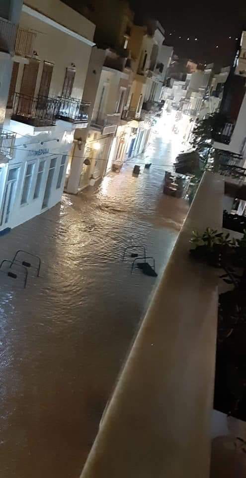 syros.jpg syros.jpg