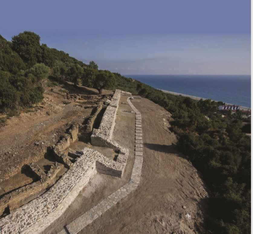 to_kastro_tis_meliboias.jpg to_kastro_tis_meliboias.jpg