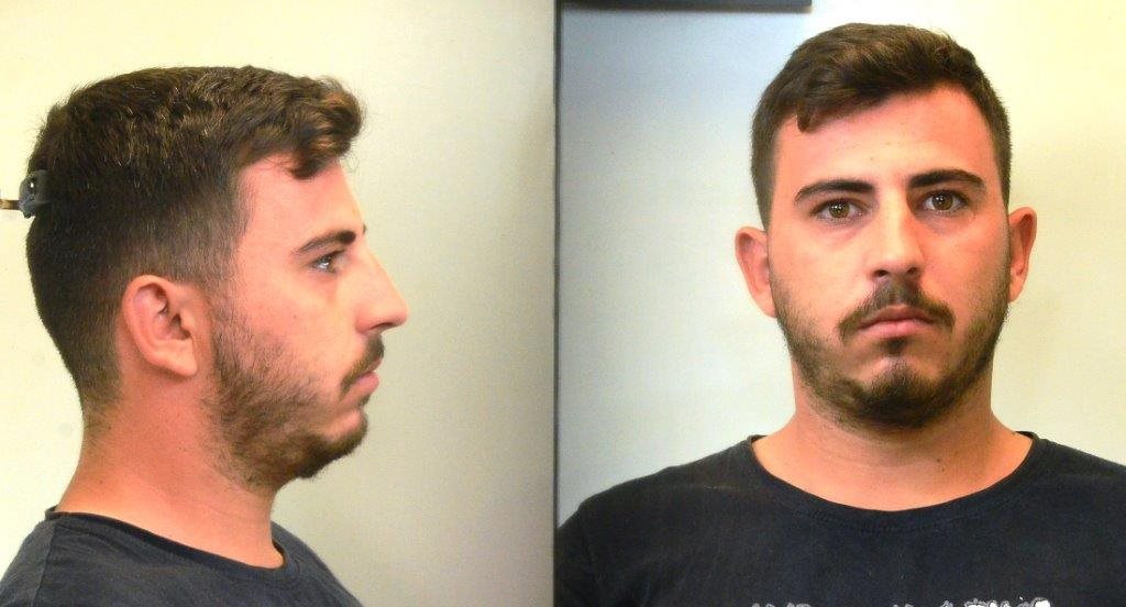 katigoroumenos2.jpg katigoroumenos2.jpg