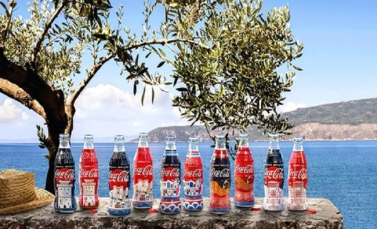 coca_cola_akropoli.jpg coca_cola_akropoli.jpg