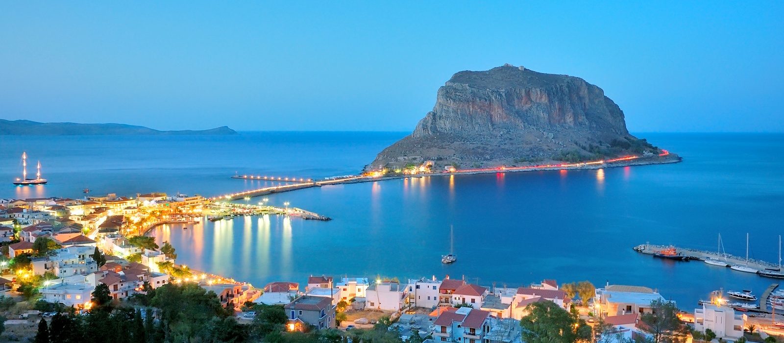 monemvasia-city-2015-04.jpg monemvasia-city-2015-04.jpg