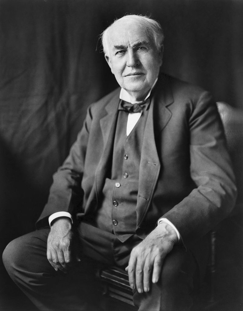 800px-thomas_edison2.jpg 800px-thomas_edison2.jpg